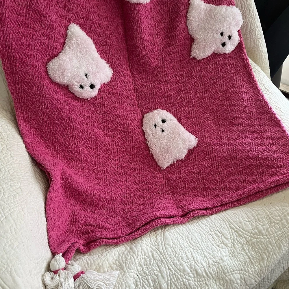 Rachel Zoe, pink ghost blanket new with tags
